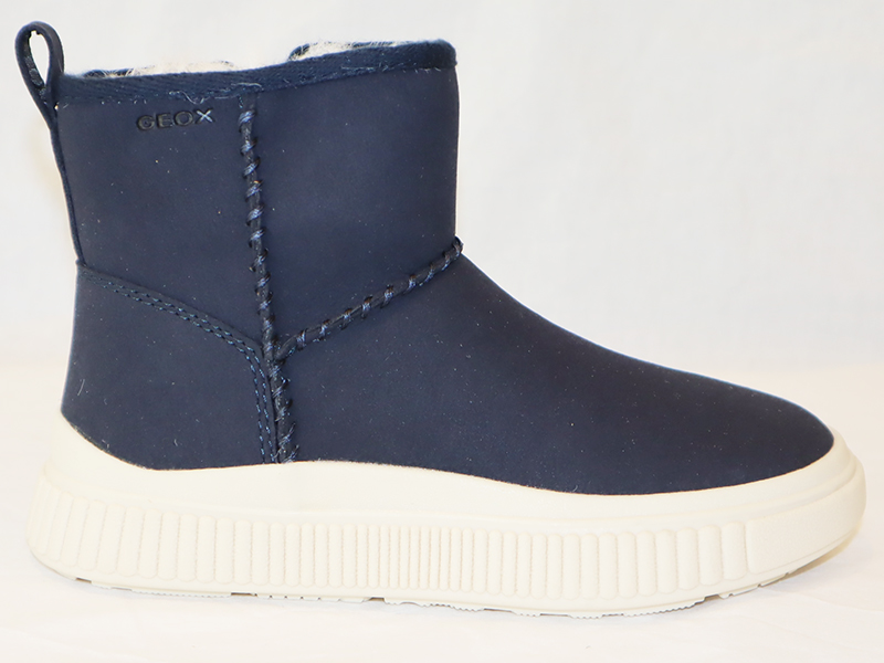 J56M3C J LAQUINNY GIRL